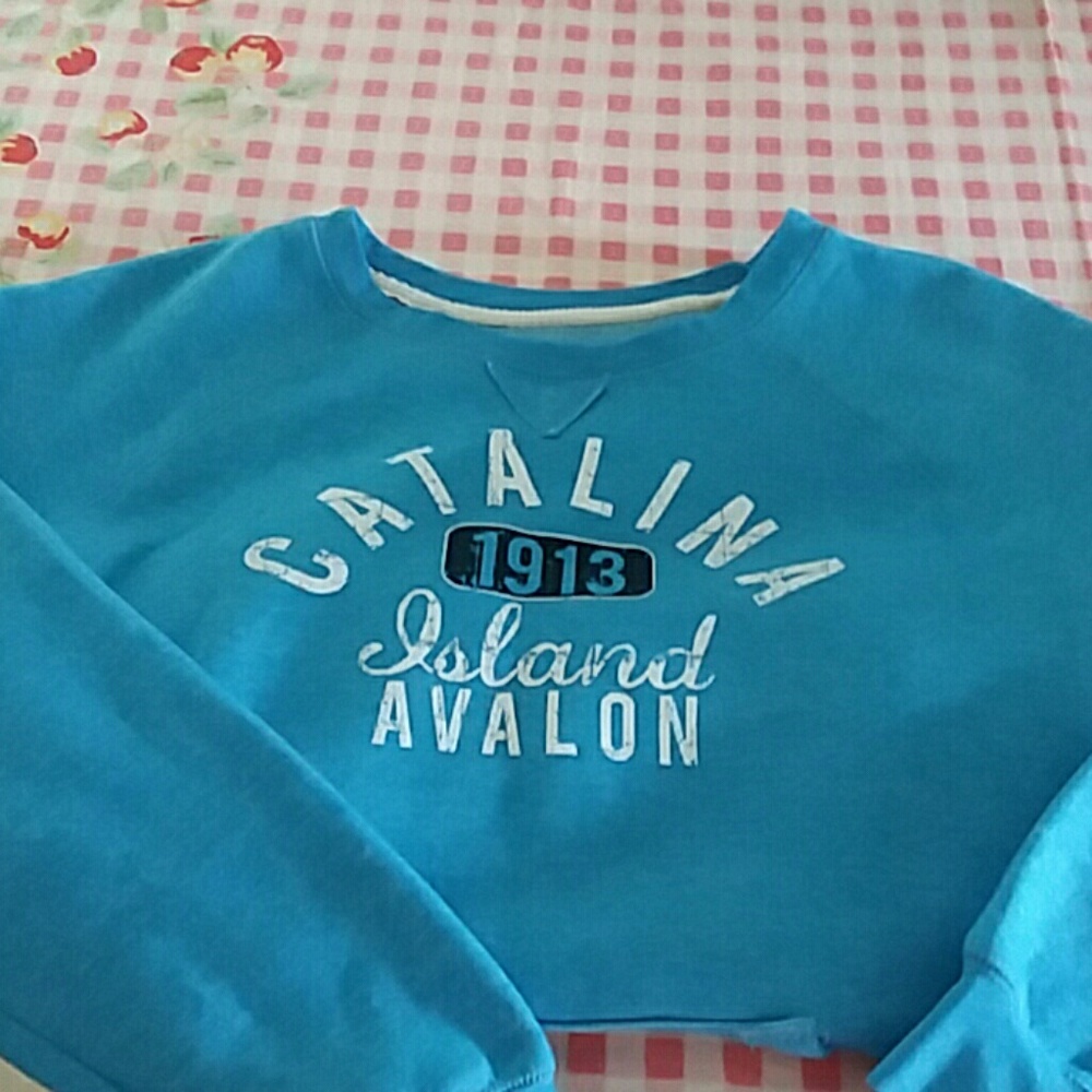 Sweatshirt